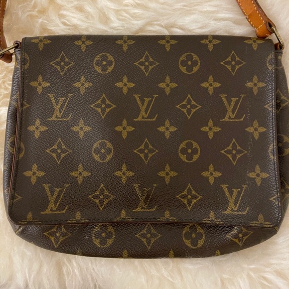 ❌❌SOLD❌❌Louis Vuitton Musette Tango Shoulder bag - Picture 6 of 11